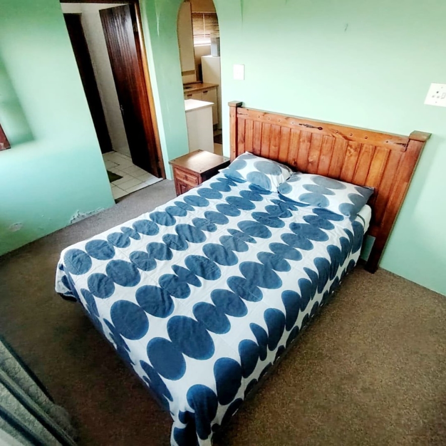 6 Bedroom Property for Sale in Baysville Eastern Cape